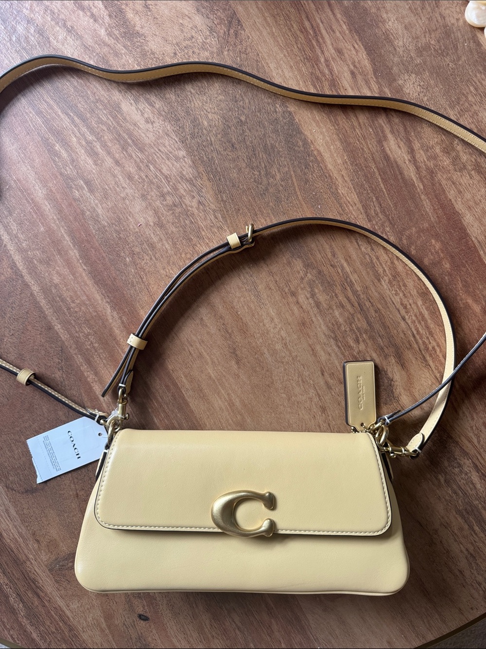 Rare Coach Jet Shoulder Bag in Vanilla with Gold Hardware
